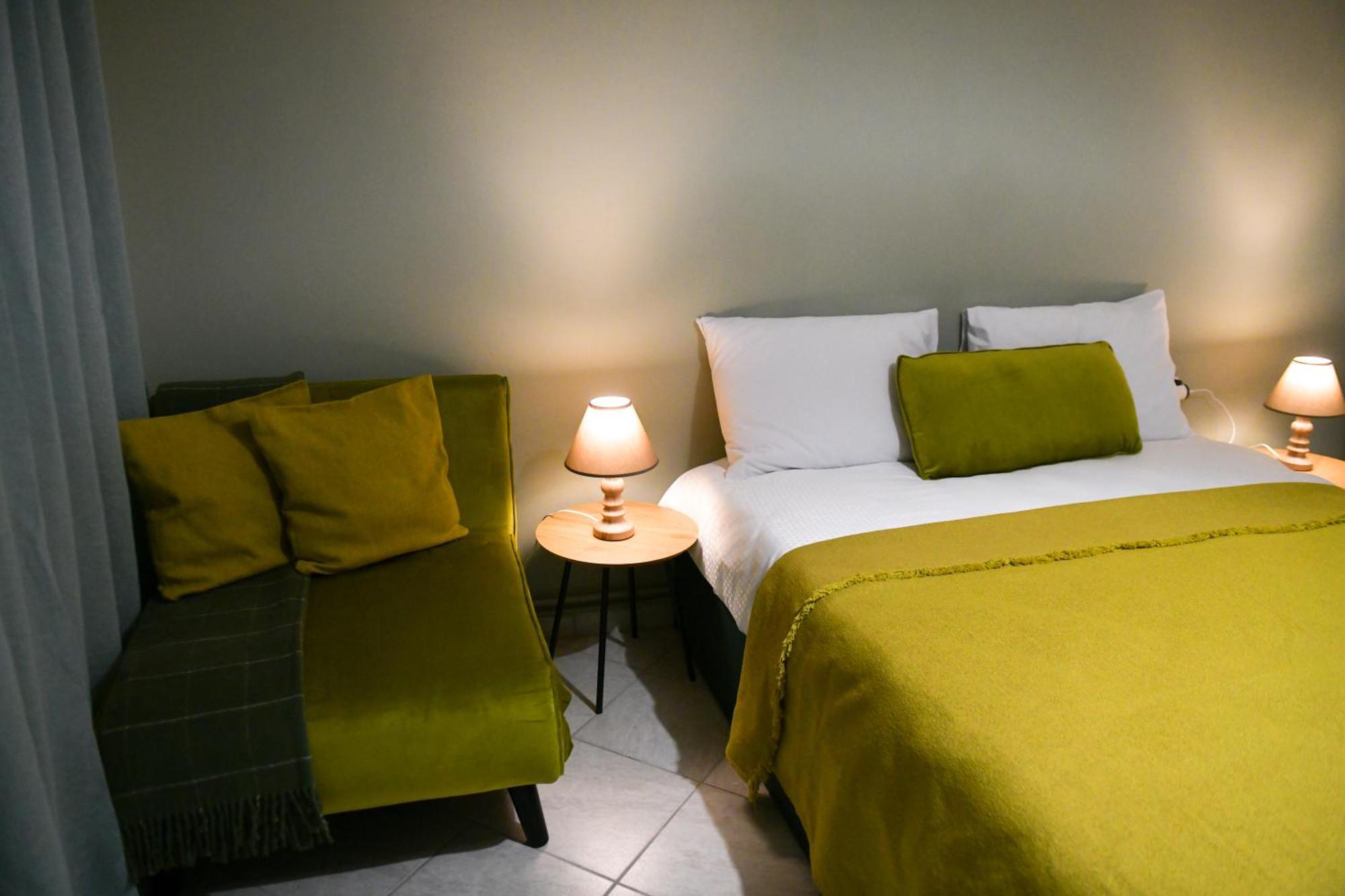Vaya'S Cottage 5Km Ευθεία Από Κέντρο Τρικάλων 特里卡拉 外观 照片