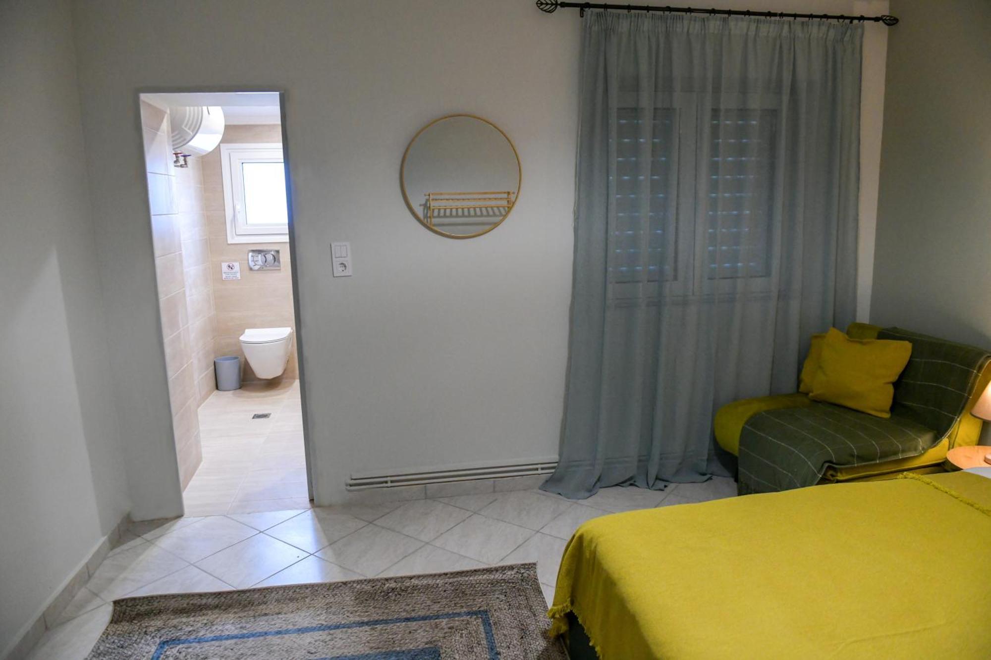 Vaya'S Cottage 5Km Ευθεία Από Κέντρο Τρικάλων 特里卡拉 外观 照片