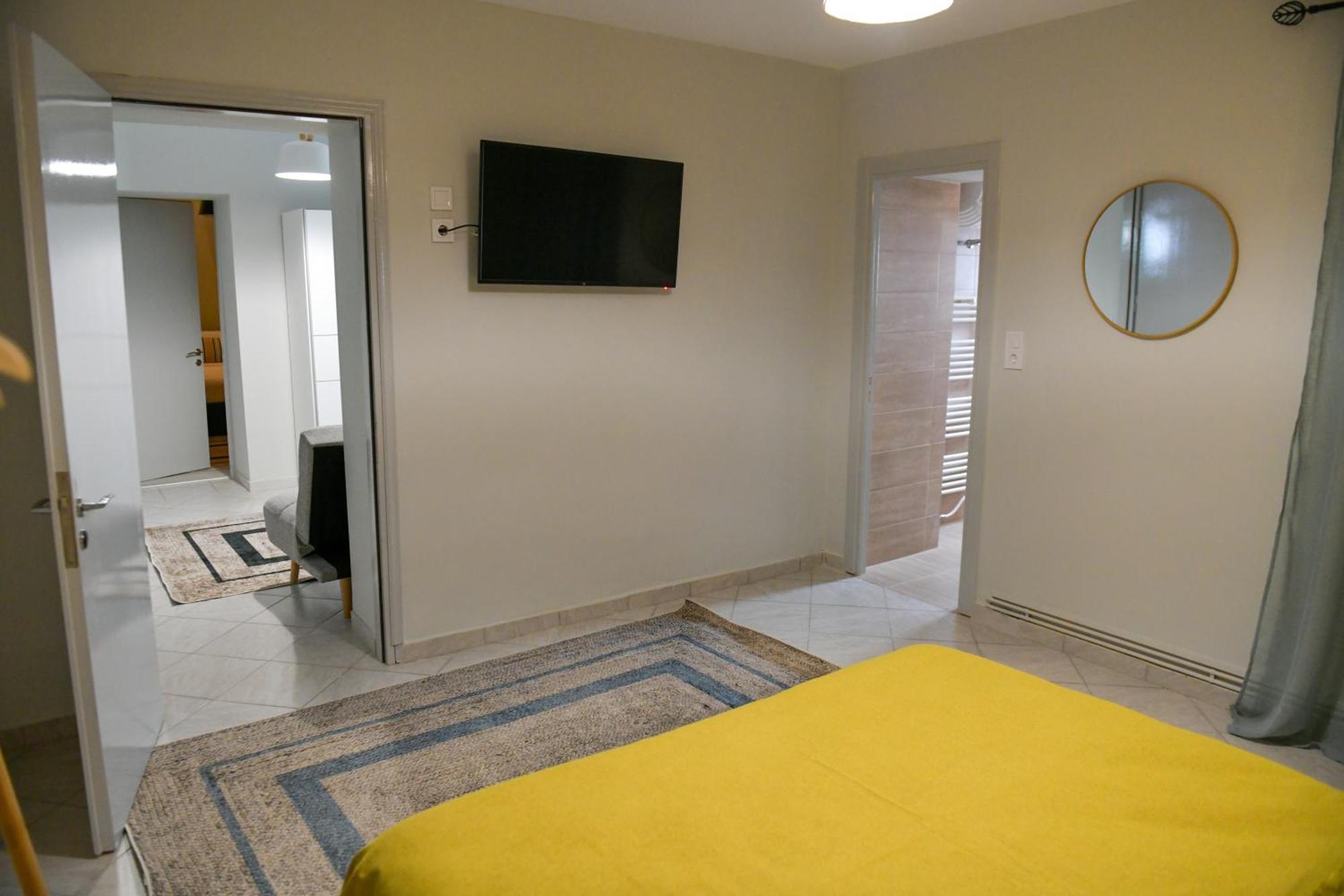 Vaya'S Cottage 5Km Ευθεία Από Κέντρο Τρικάλων 特里卡拉 外观 照片