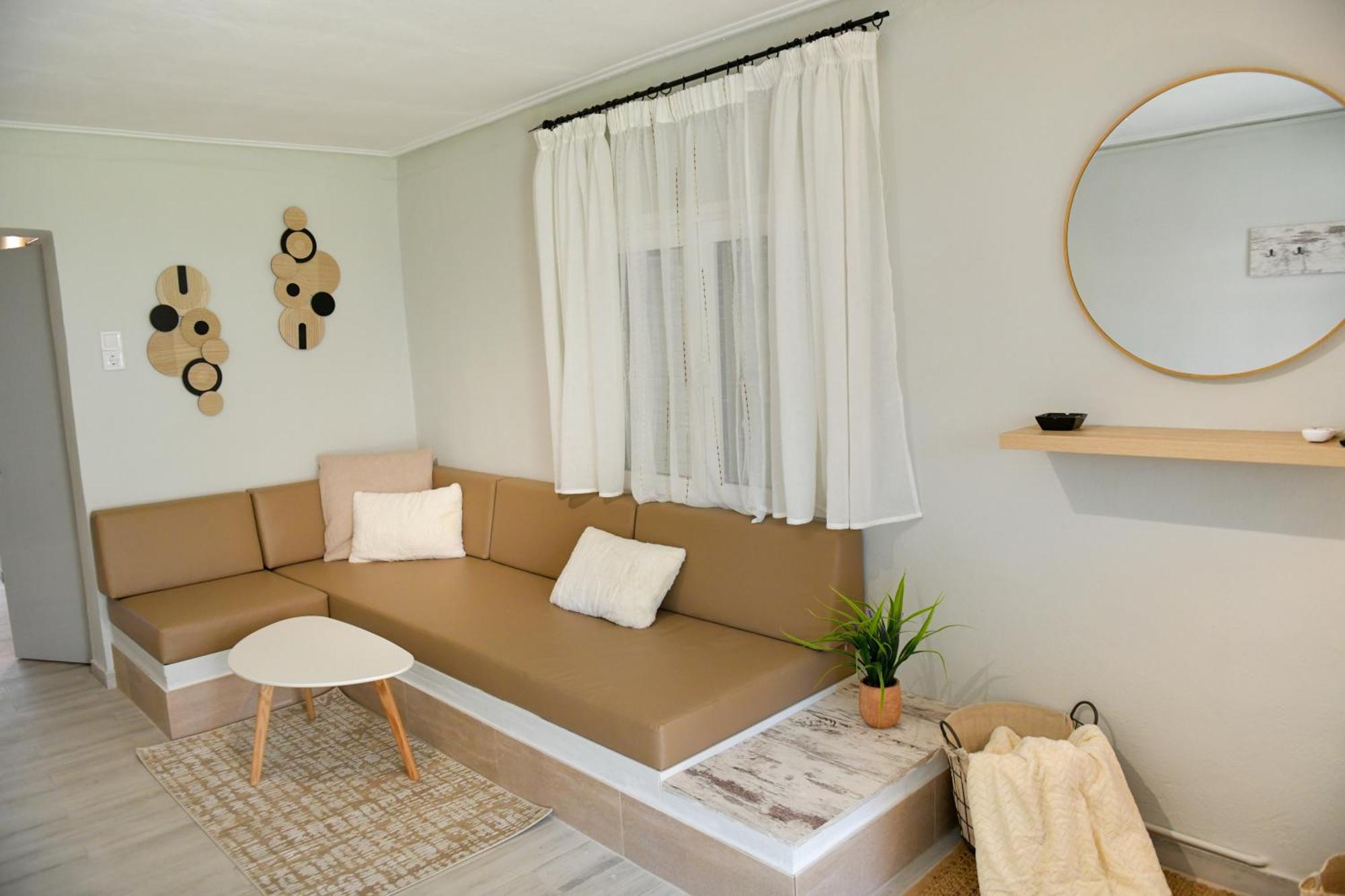 Vaya'S Cottage 5Km Ευθεία Από Κέντρο Τρικάλων 特里卡拉 外观 照片